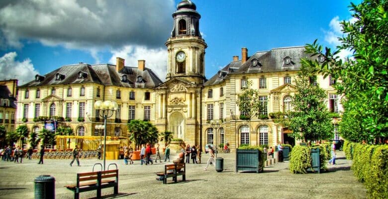 Place de la mairie de la ville de Rennes (35000)